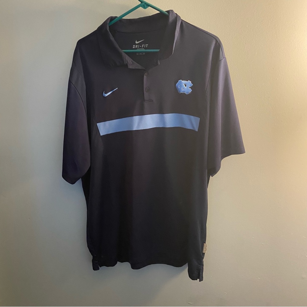 Nike UNC Tar Heels Dri-Fit Polo Shirt Men’s XXL – Navy Blue